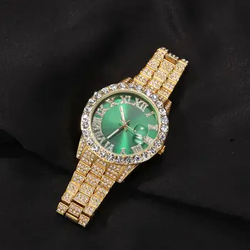 Uwin Big Dial Watches Green and Red Full Ledeni Out Men moda od nehrđajućeg čelika luksuzni rhinestones Kvarcni ručni sat poslovanje