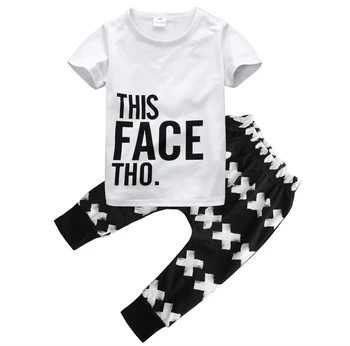 Nova moda 2 komada Baby Boys djeca kratkih rukava ispisa letter t-shirt majice hlače ljetne odjeće komplet odjeće 0-5T