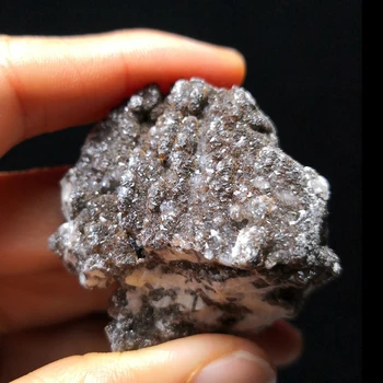 Uzorci prirodnih Гетитовых kristali minerala čine Дайе provinciji Hubei, Kina A2-3