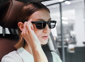 Novi TWS Bluetooth 5.0 pametne naočale Bežične Bluetooth poziv audio otvoreno uho plavo svjetlo leće inteligentni sunčane naočale